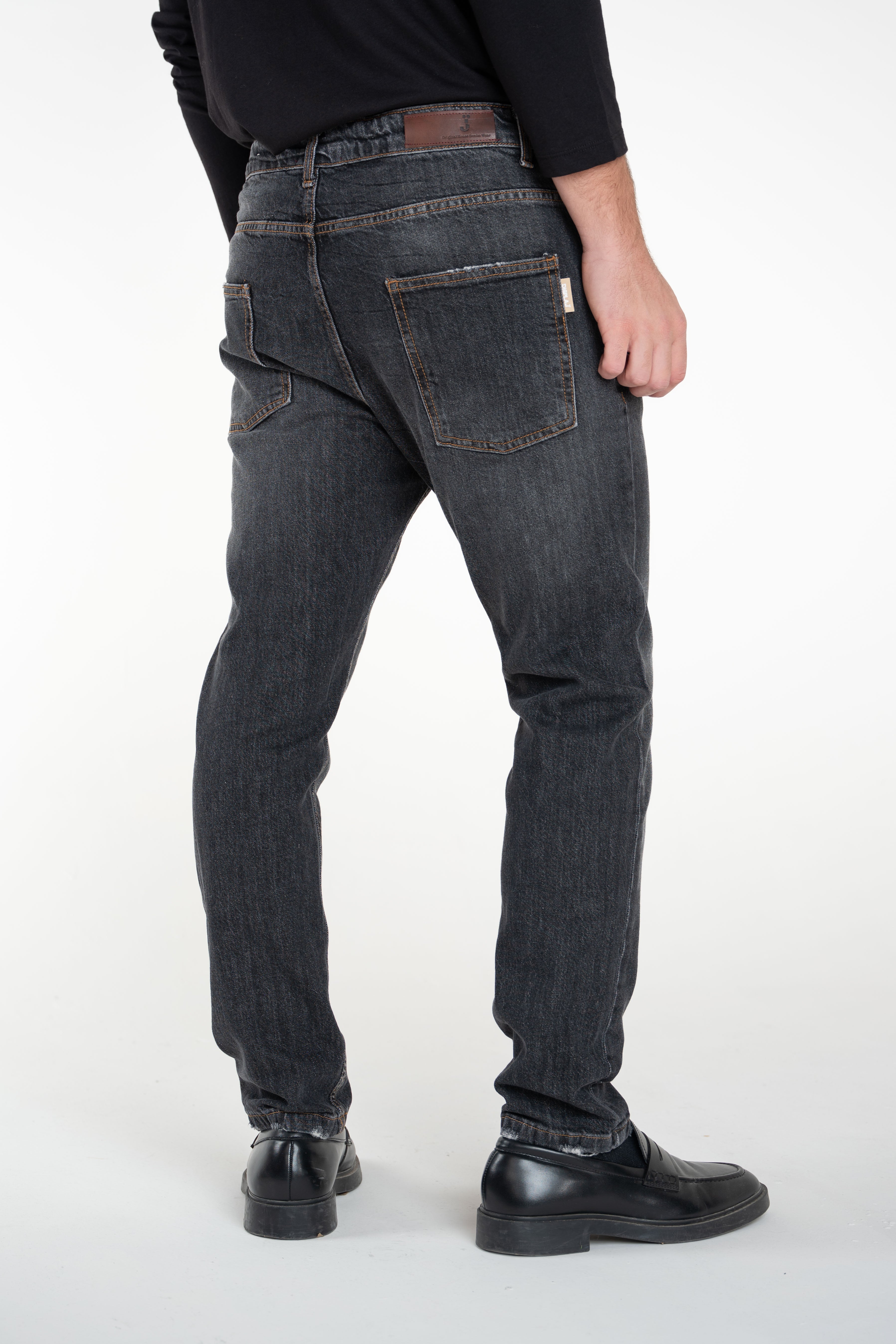 Jeans Regular Guzman Black NE26