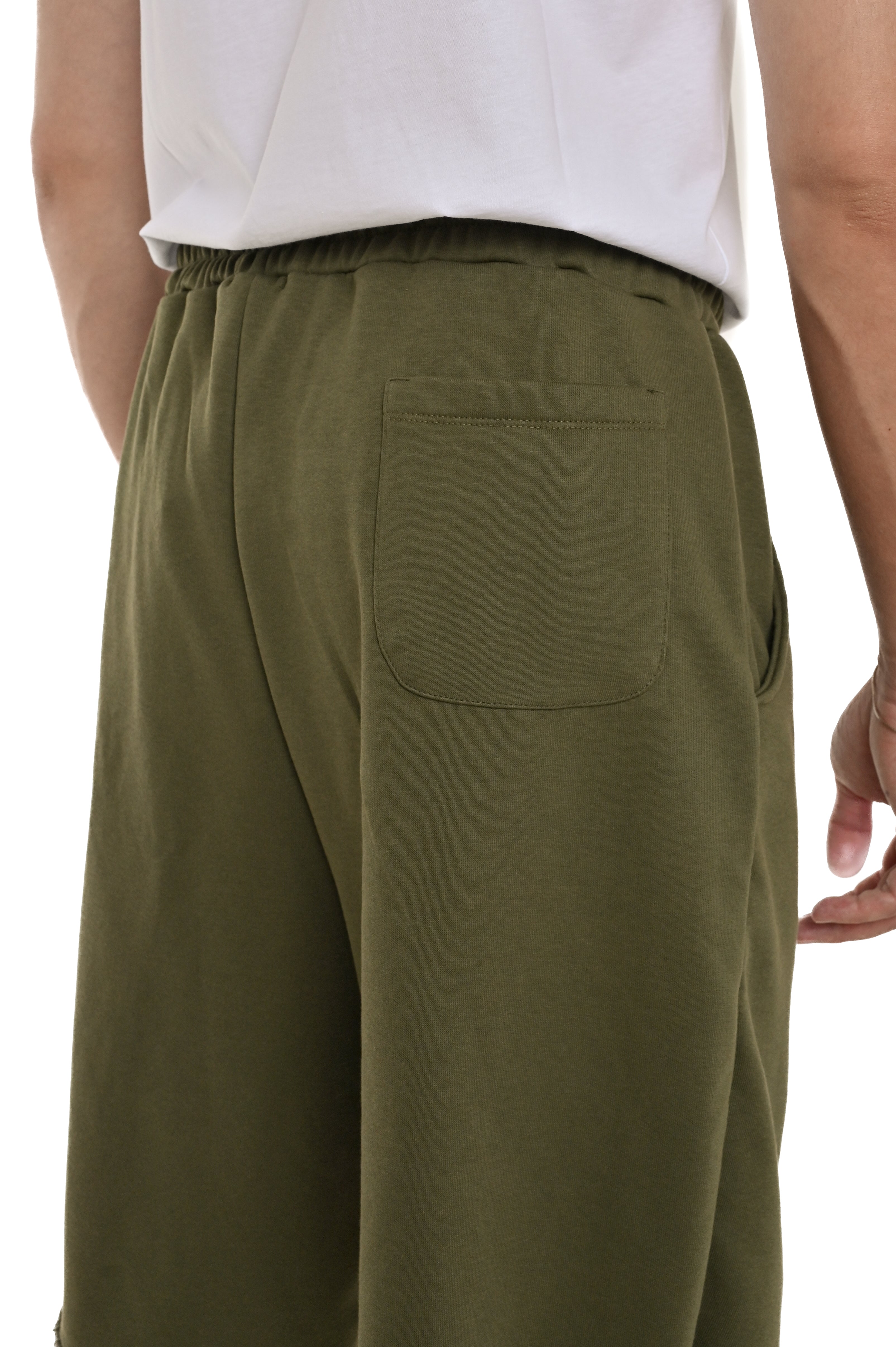 Regular Flow Green Cotton Bermuda SS24