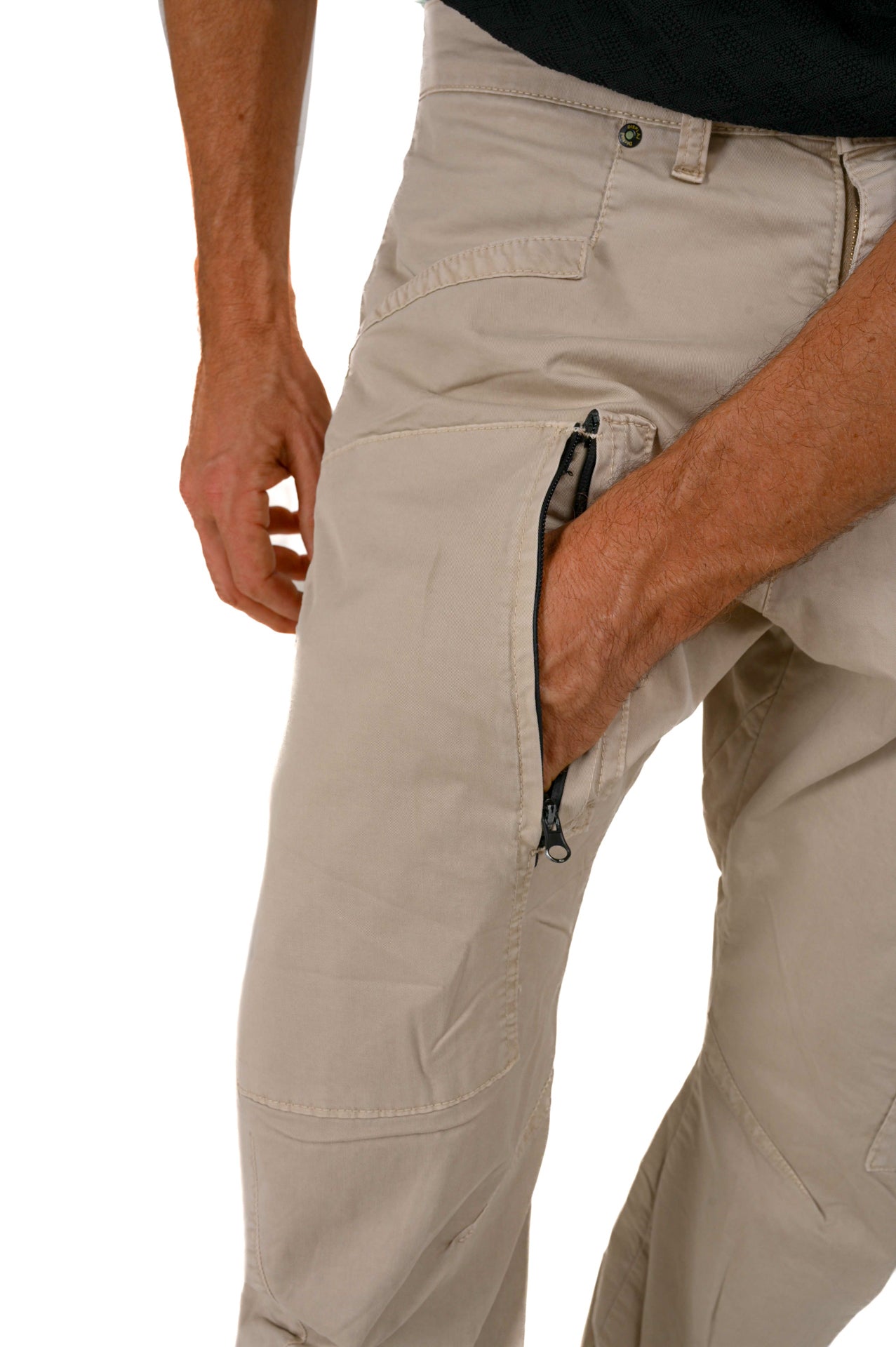 Pantaloni in cotone loose Out SS23