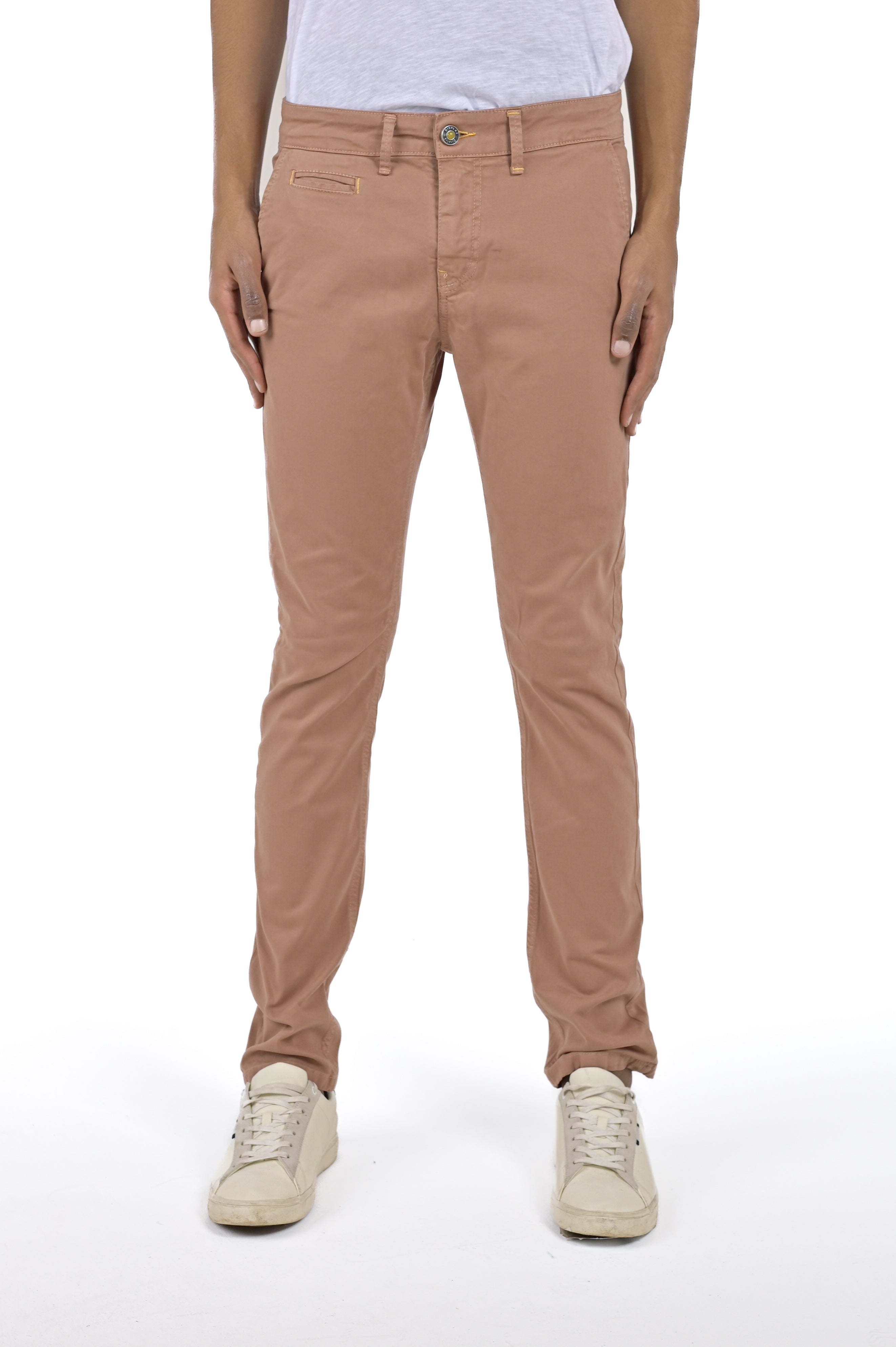 Pantaloni slim Kinos