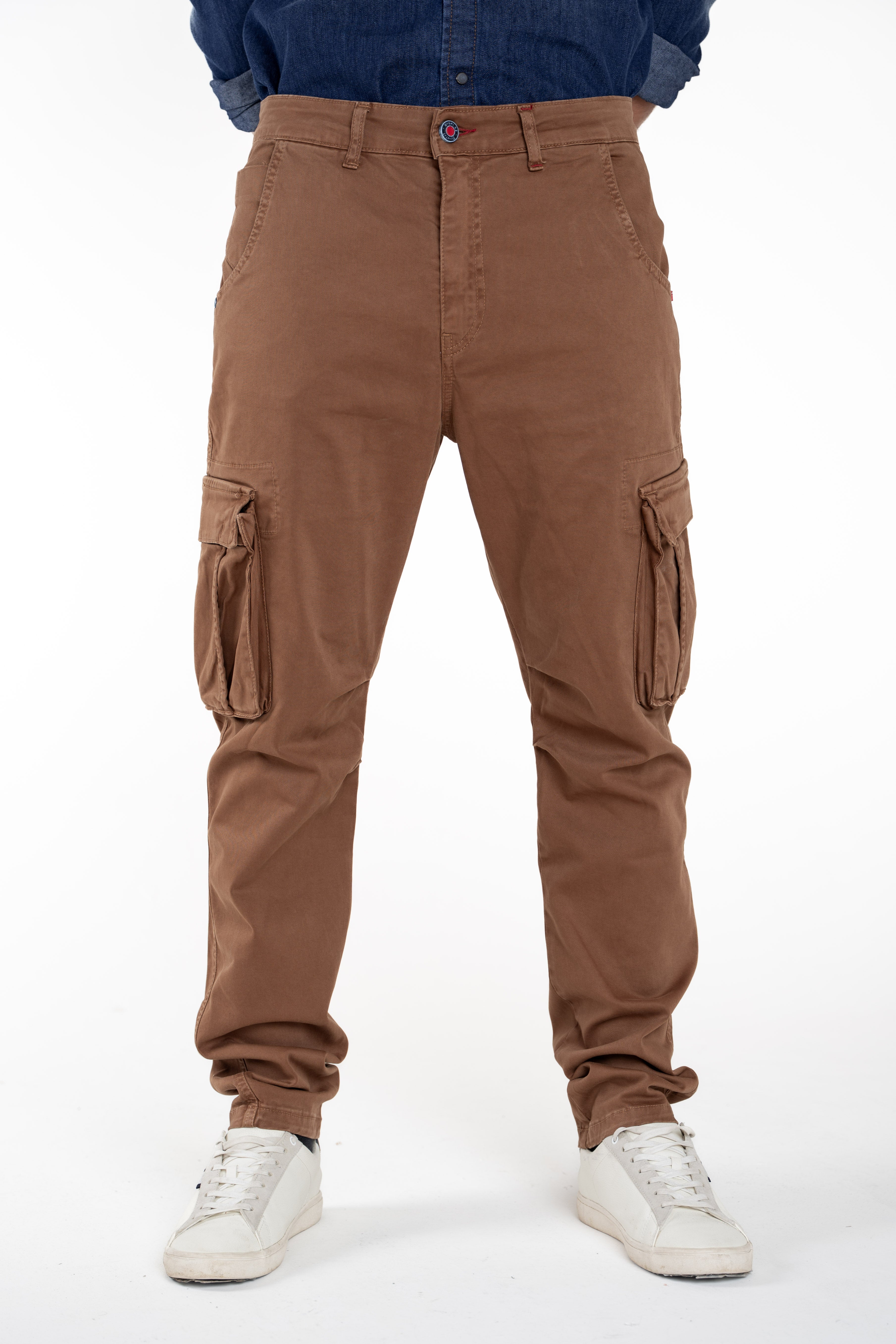 Pantaloni Regular Marktas