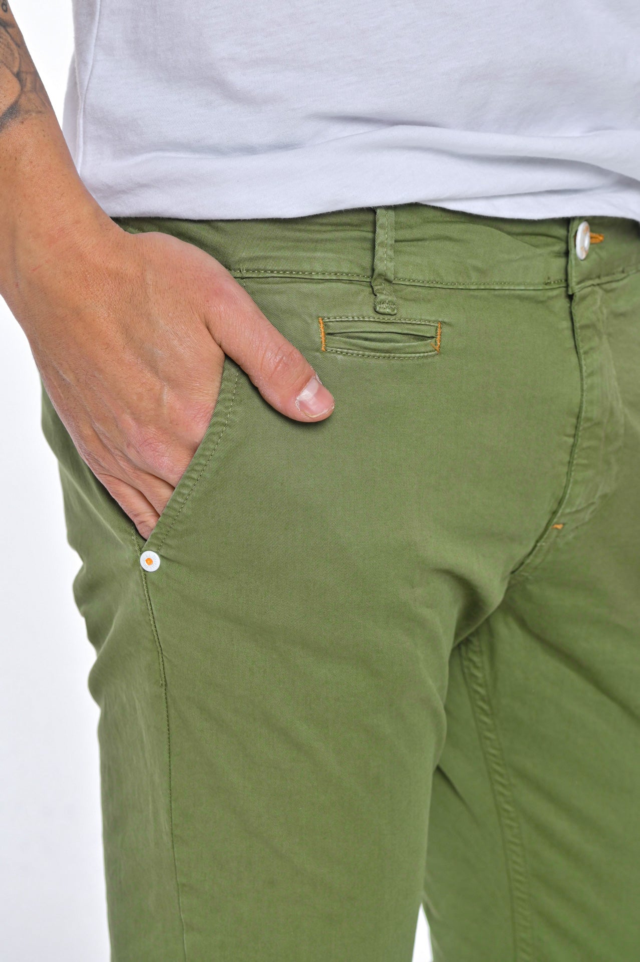 Pantaloni in cotone slim Kinos Verde Pera SS26