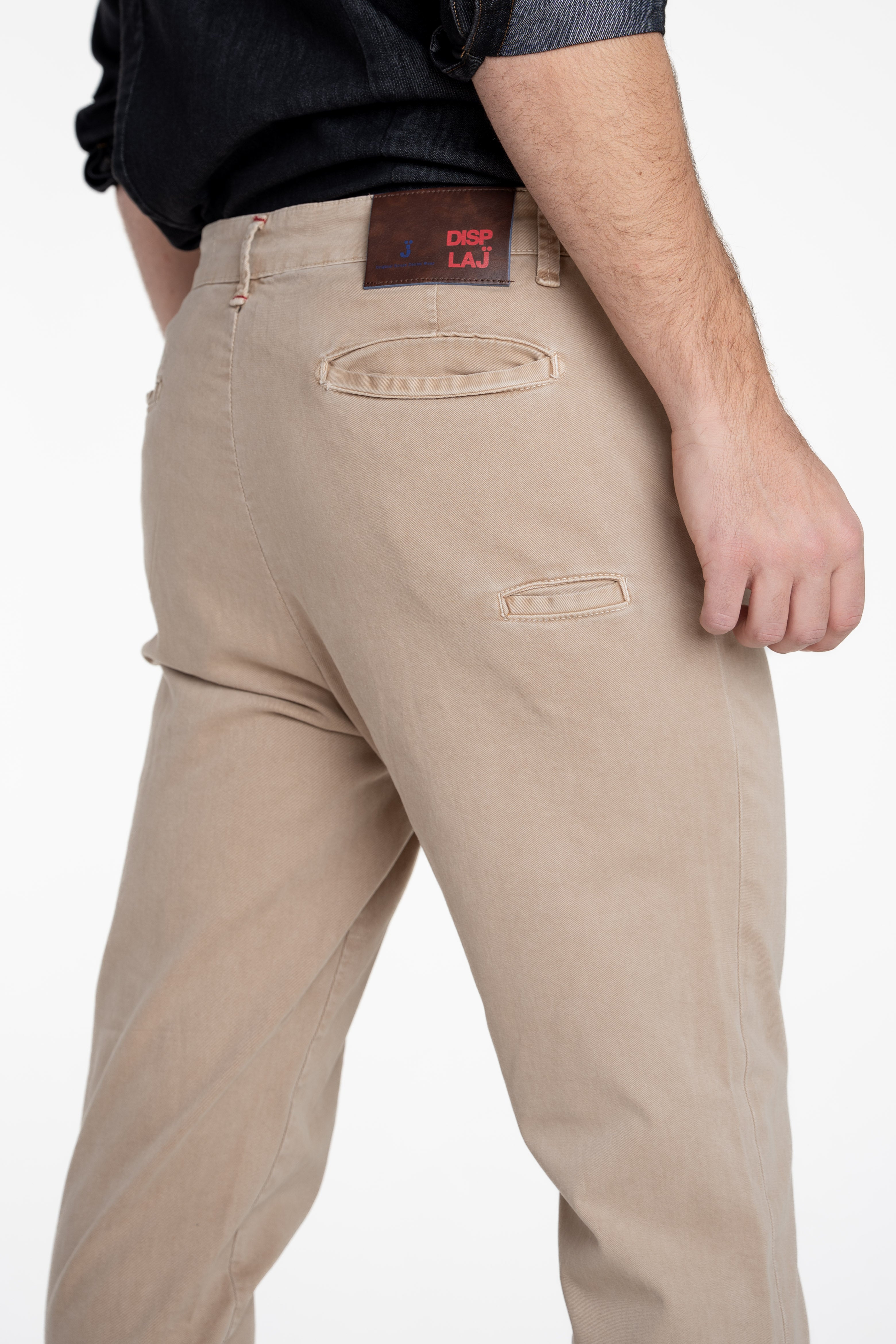 Pantaloni carrot New Private