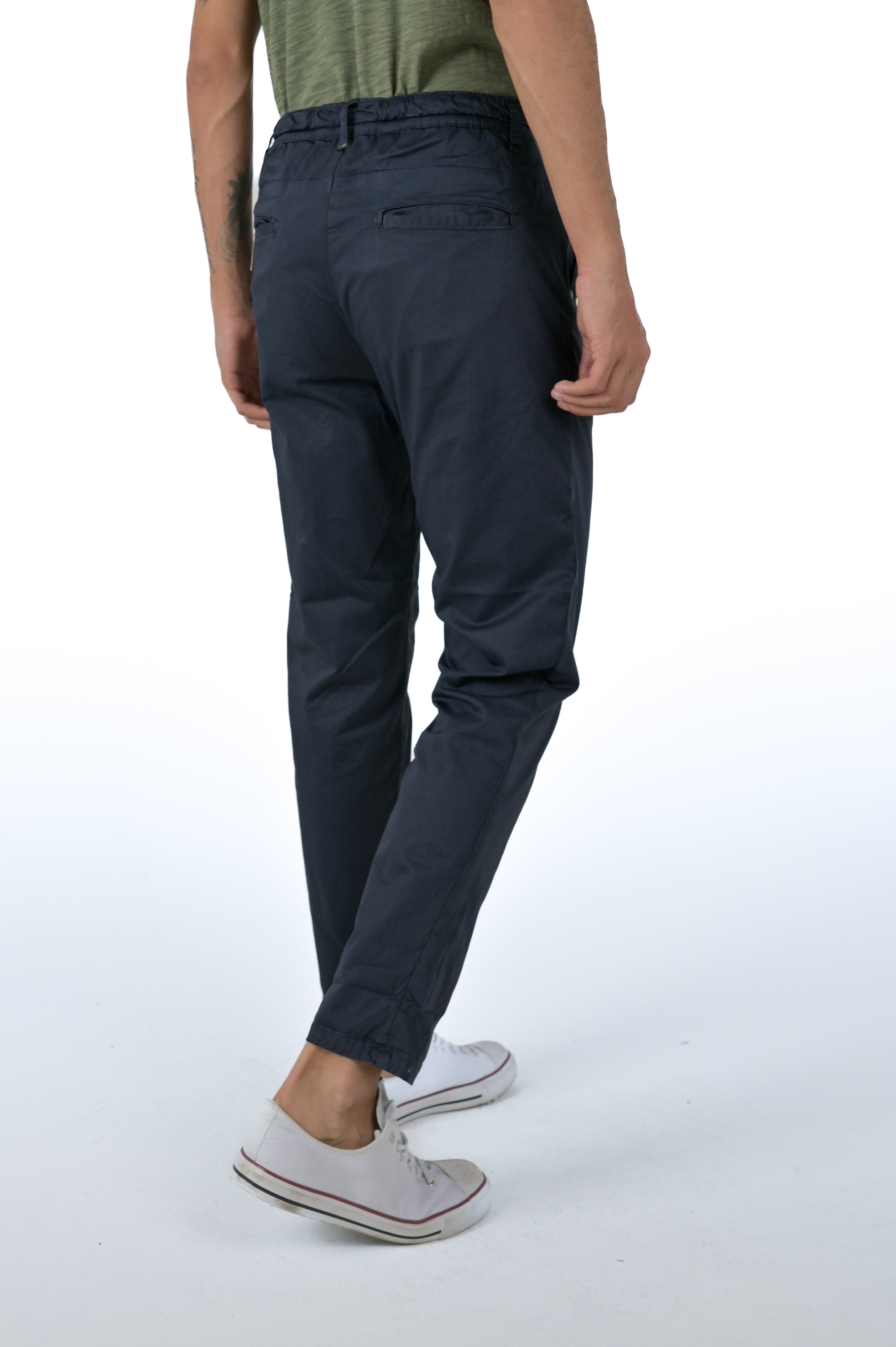 Pantaloni in cotone regular Different Raso SS25