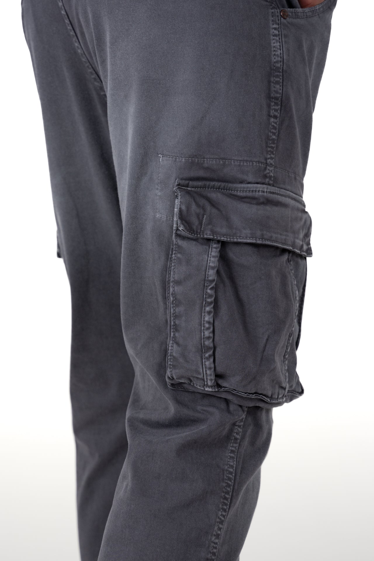 Pantaloni Regular Marktas