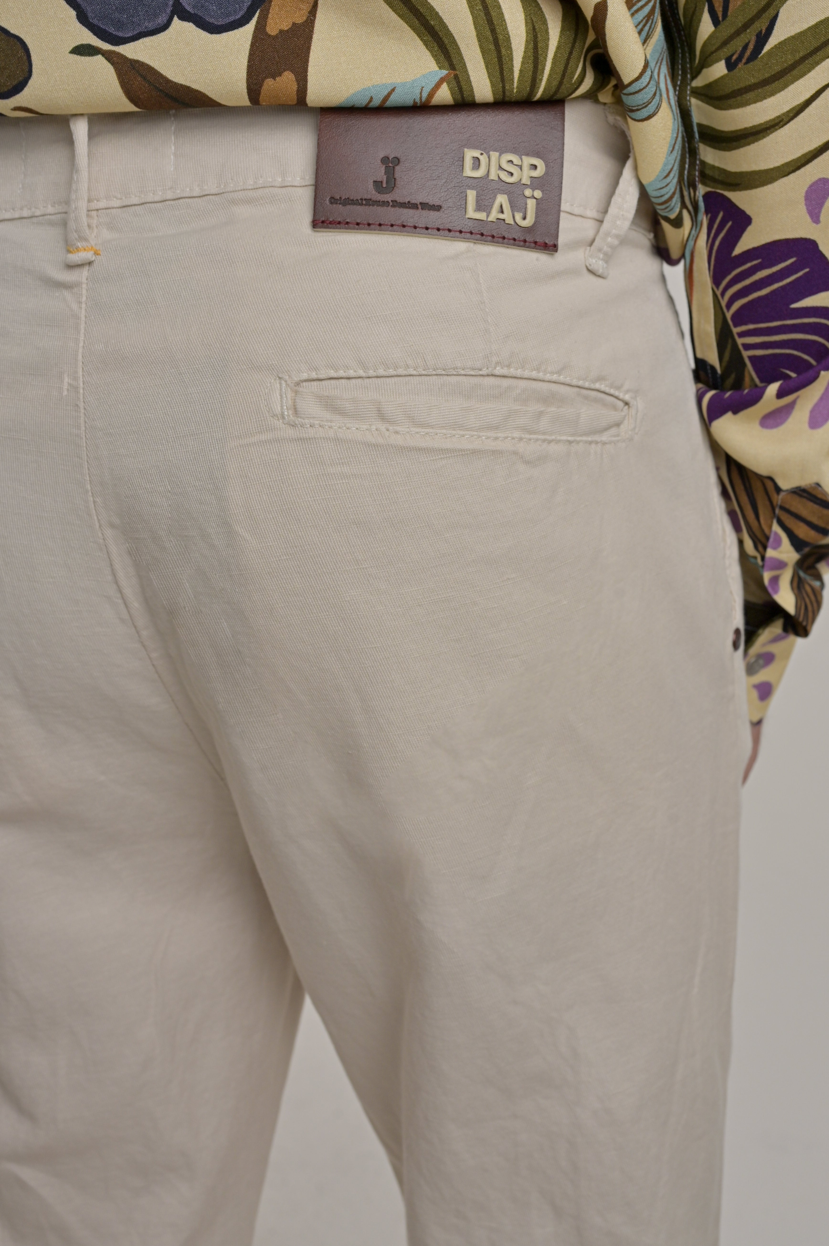 Pantaloni in lino tapered New Private Canarie SS25
