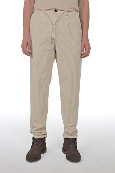 Pantaloni in Velluto Regular Different
