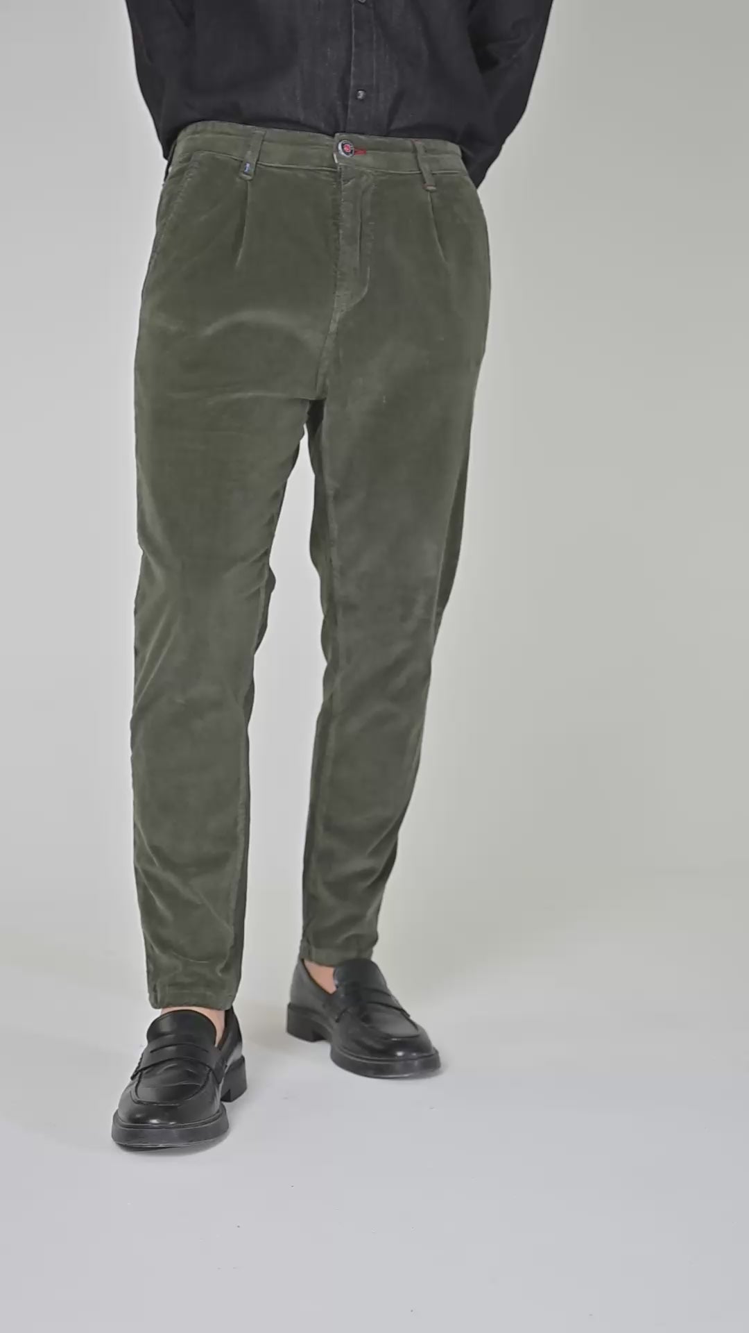 Pantaloni in Velluto carrot New Private